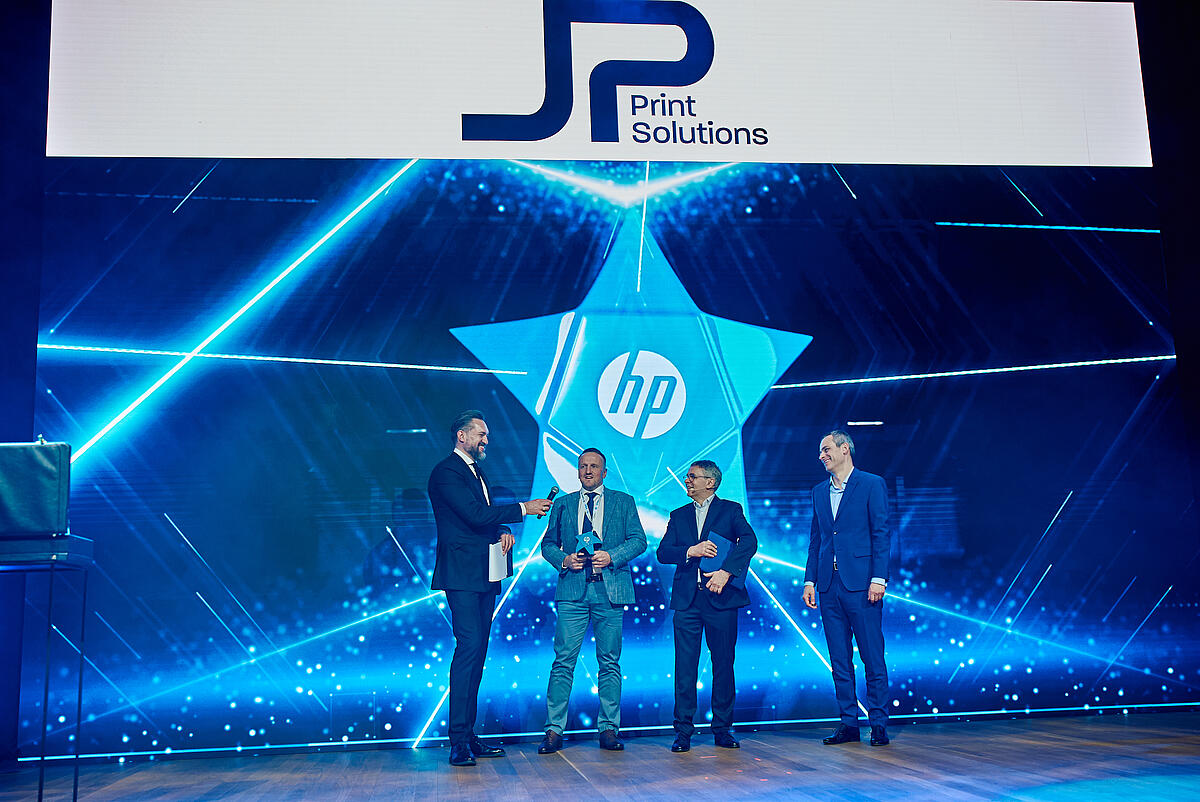 J-P awarded Partner of the Year in Printing Devices category at HP Partner Excellence Award 2025 gala